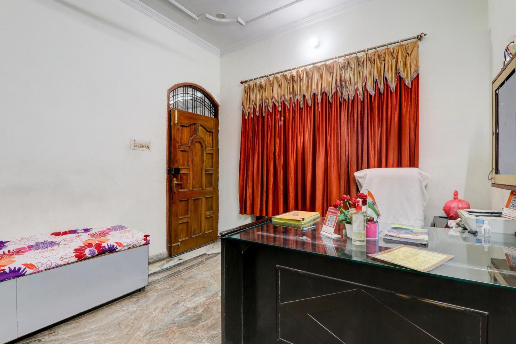 Hotel O Intercity Lucknow